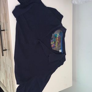 blue collard short sleeve tee